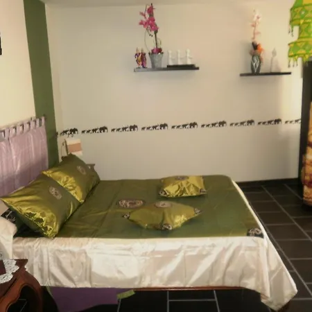 Gasthof Le Clos De La Palmeraie *
